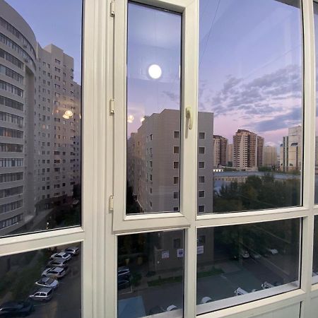 Апартаменты в центре города Астана Экстерьер фото